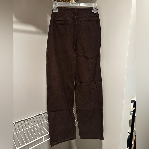 Straight leg - Picture 2 of 2